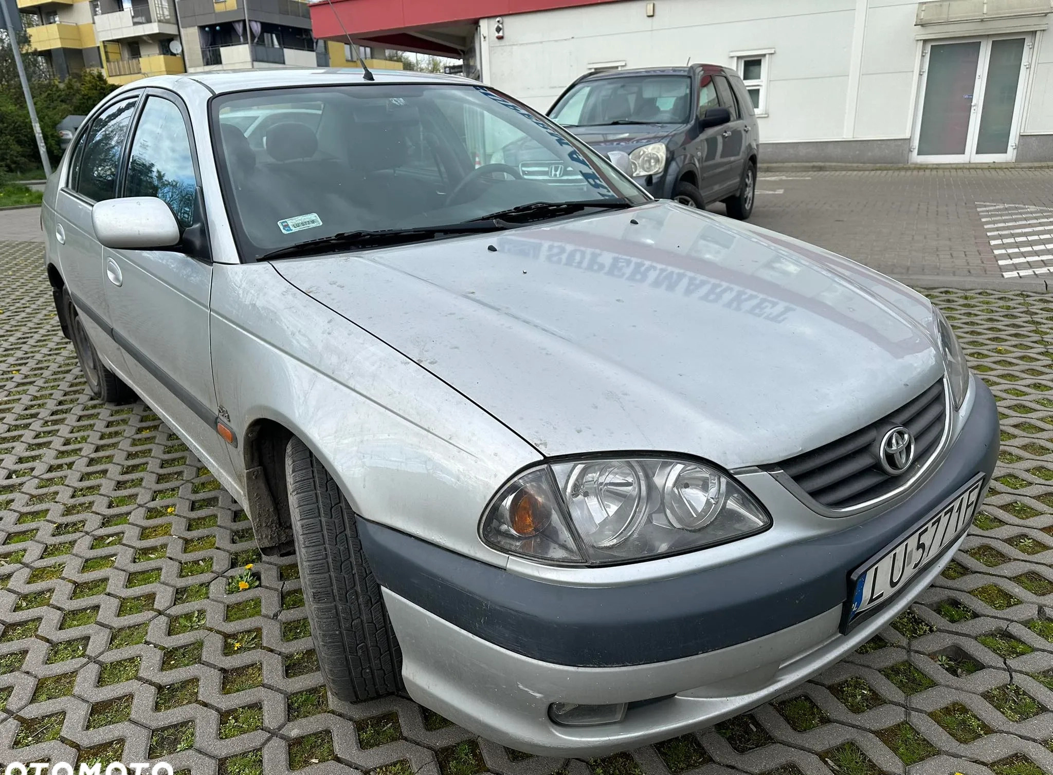 Toyota Avensis cena 2500 przebieg: 321000, rok produkcji 2001 z Radłów małe 11